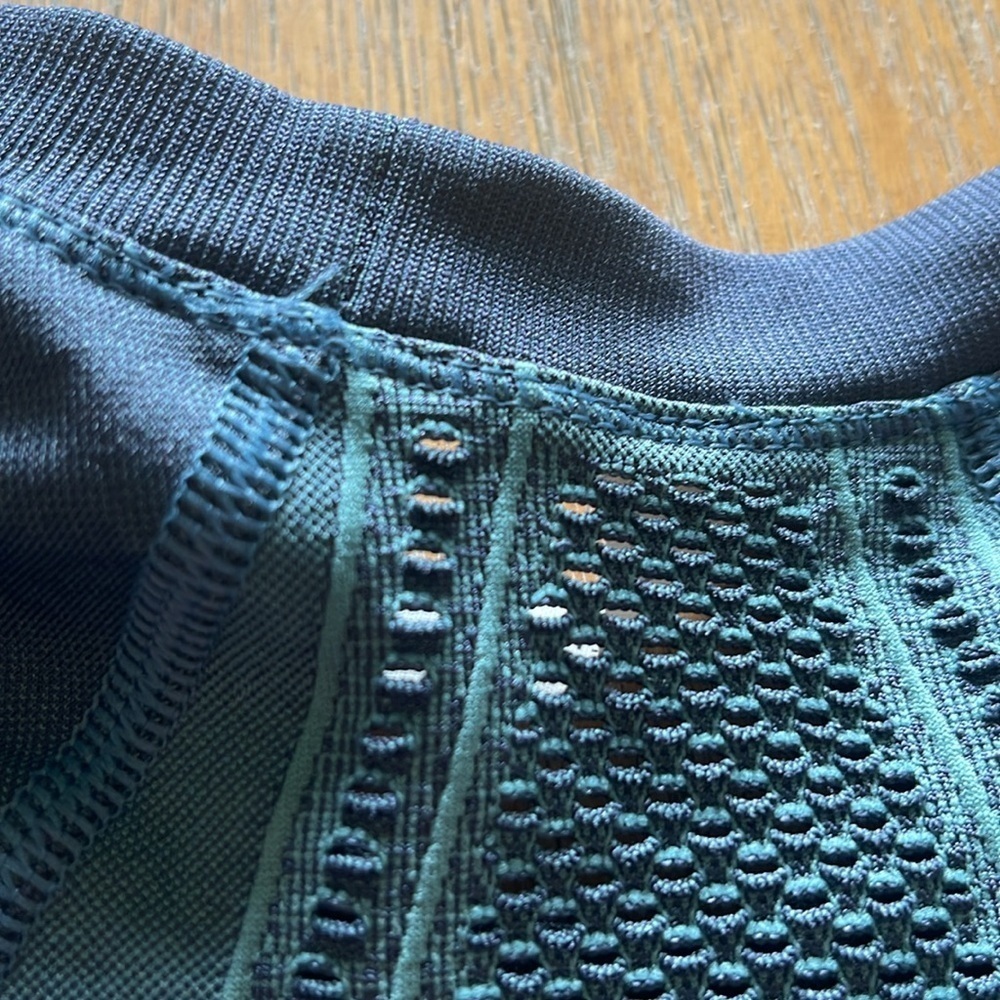 Athleta Allyson Felix Crop Top SZ XXs - Picture 6 of 6